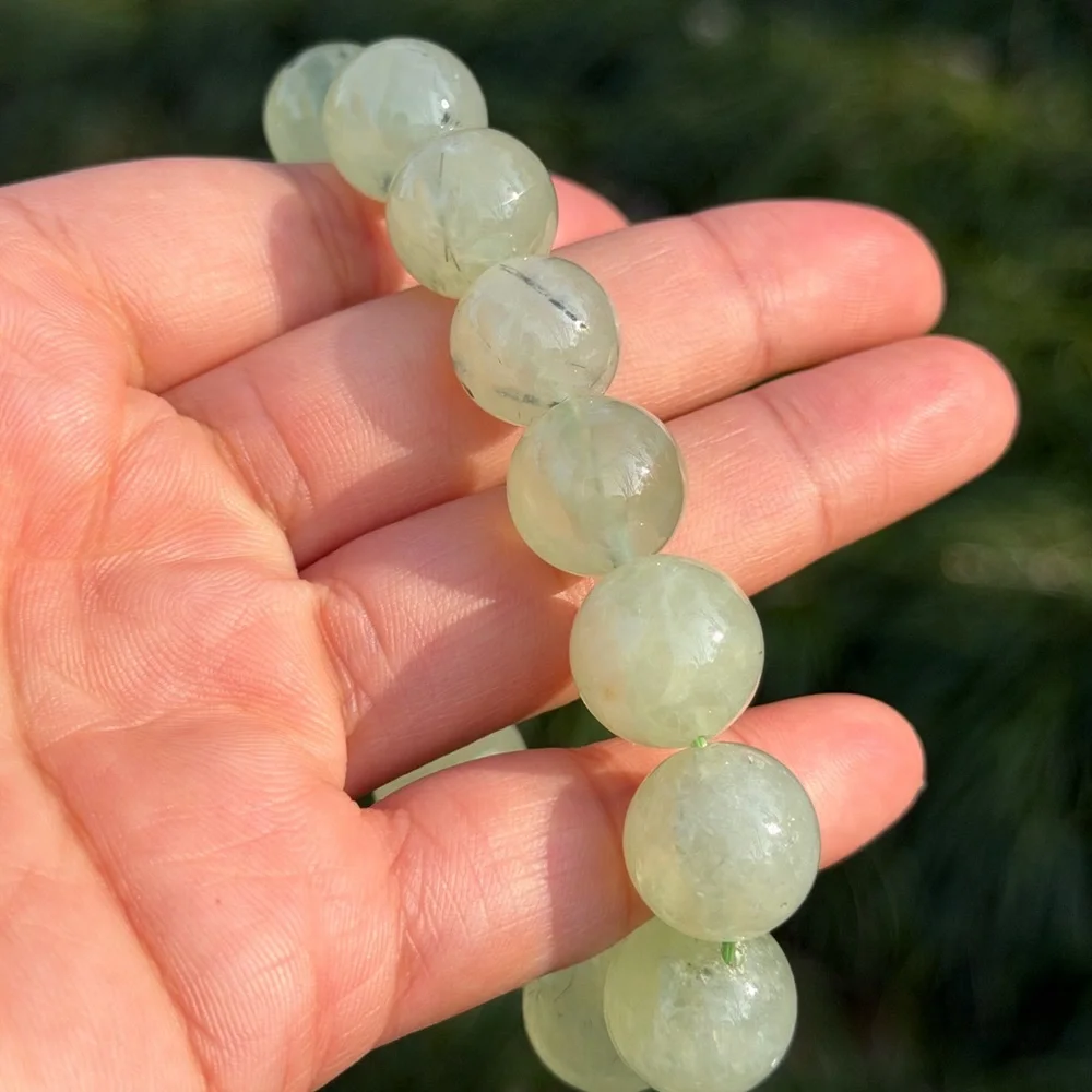 14mm stretchable‎ prehnite bracelet 1187
